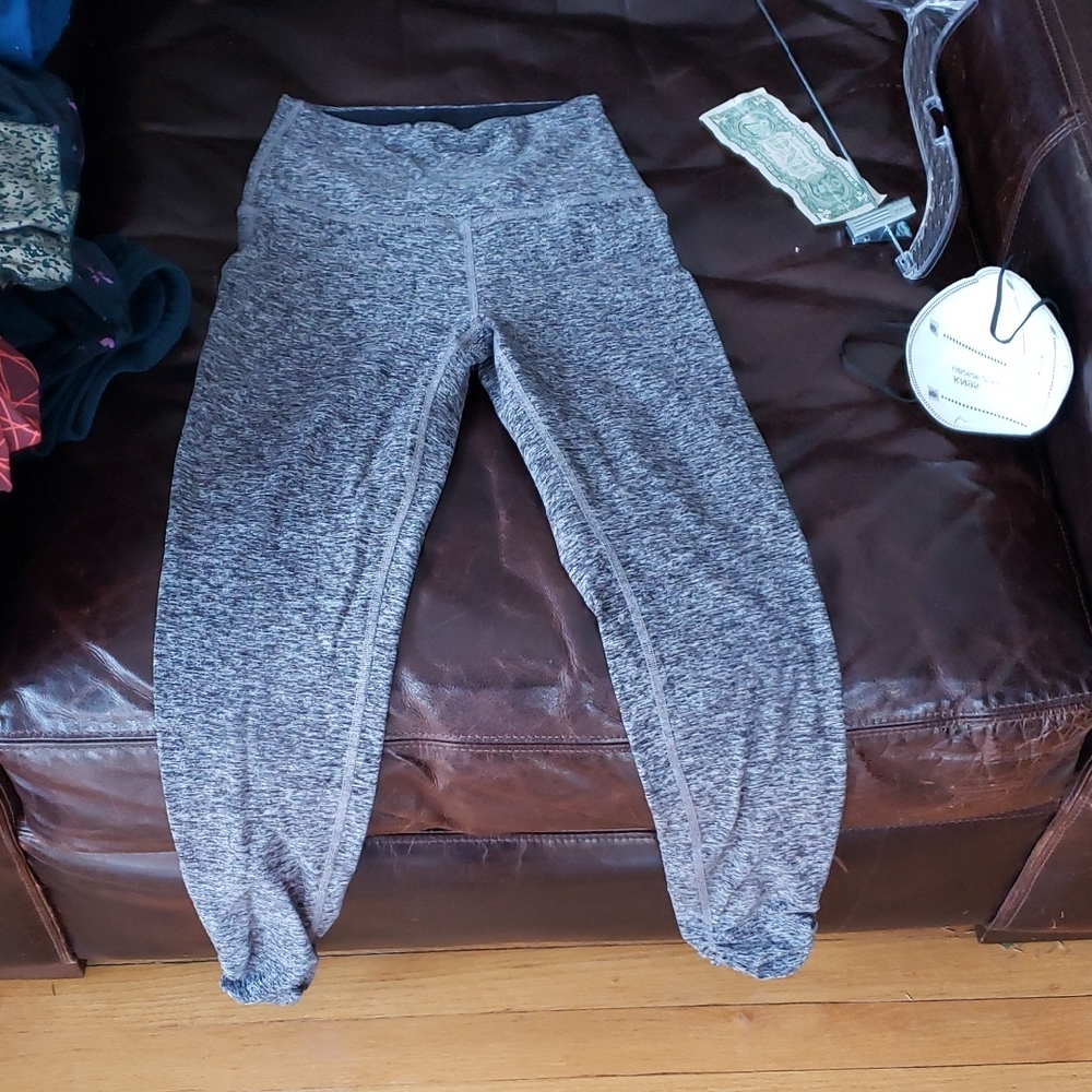 Beyond Yoga spacedye gray ruched 7/8
